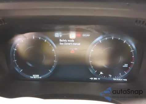 2021 Volvo Xc60 T5 Momentum z USA, uszkodzony, nr VIN YV4102DK0M1845780